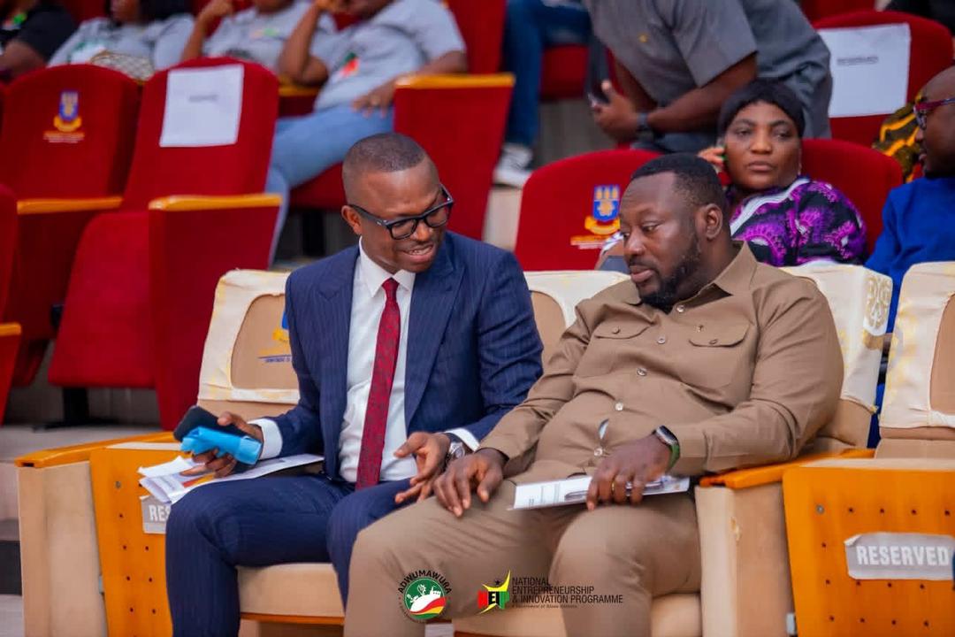 e43ee8af 892e 425f a9e9 cb708bd8623f