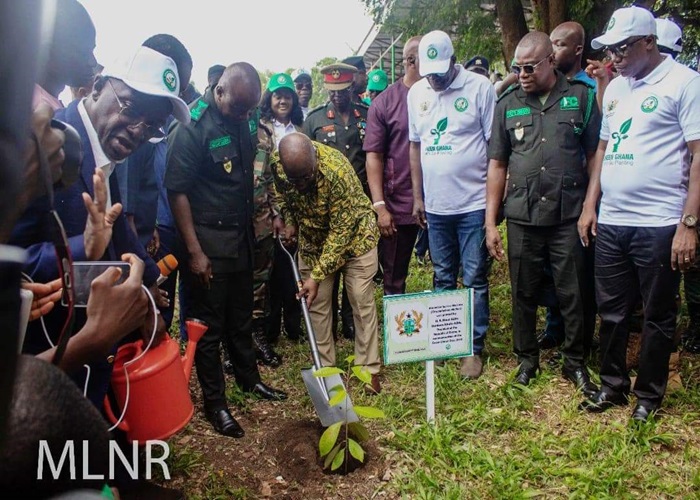 President Akufo-Addo champions a greener future