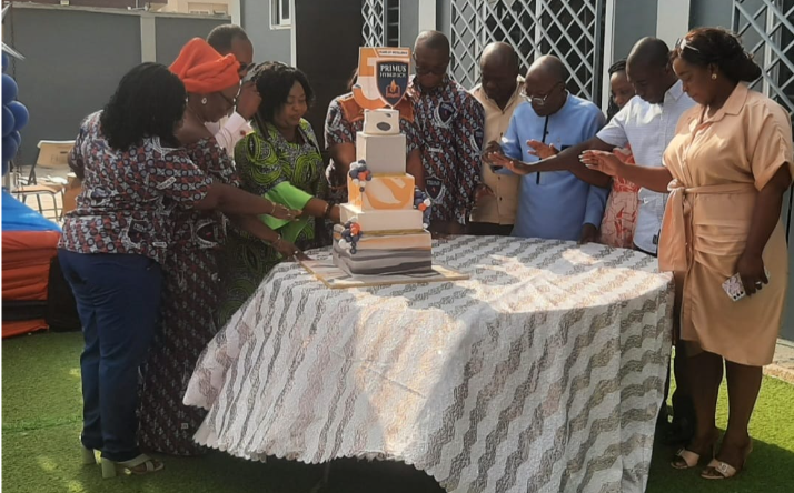 Primus Hybrid School