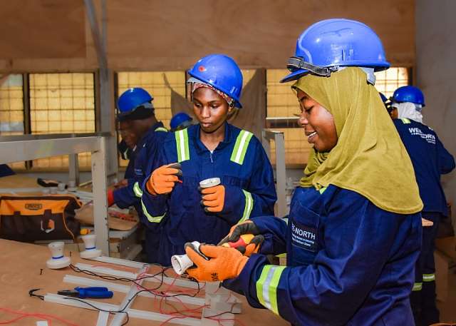 829202593049 g30n1r5edx girls in training at wee north tvet school